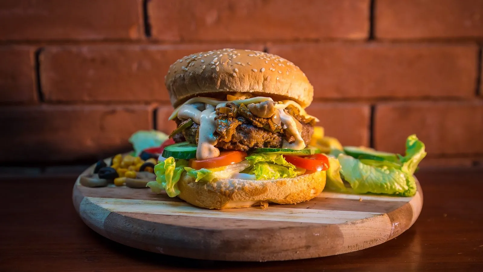 Da li su nalepnice sa detaljima uticaja na klimu rešenje za odvraćanje ljudi od burgera od mesa?