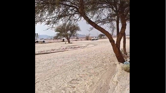 Snimak prirodne reke usred pustinje kruži mrežama: Izgleda kao da nema ni kap vode, evo o čemu se radi