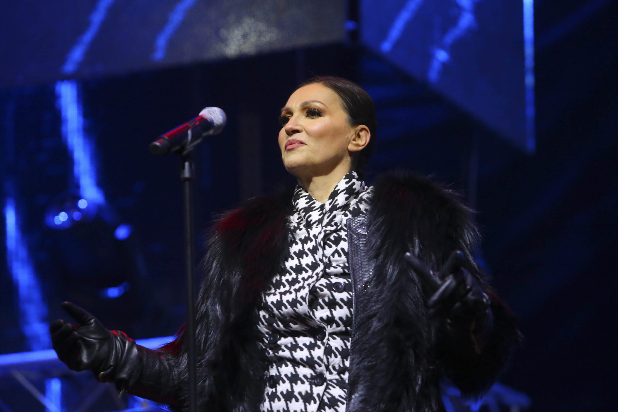 Nina Badrić peva Beograđanima za Dan zaljubljenih