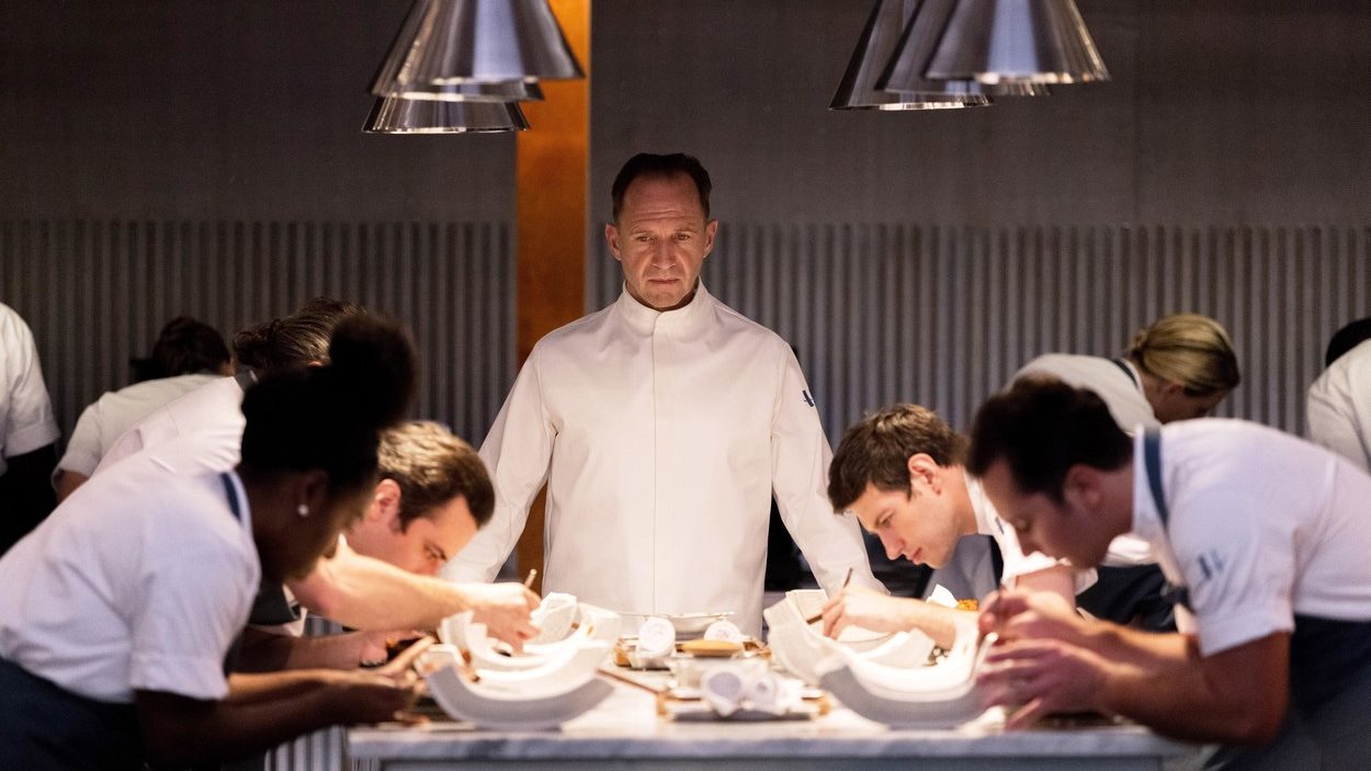 Zašto ljudi krive Rejfa Fajnsa i film „Meni" za zatvaranje najboljeg restorana na svetu?
