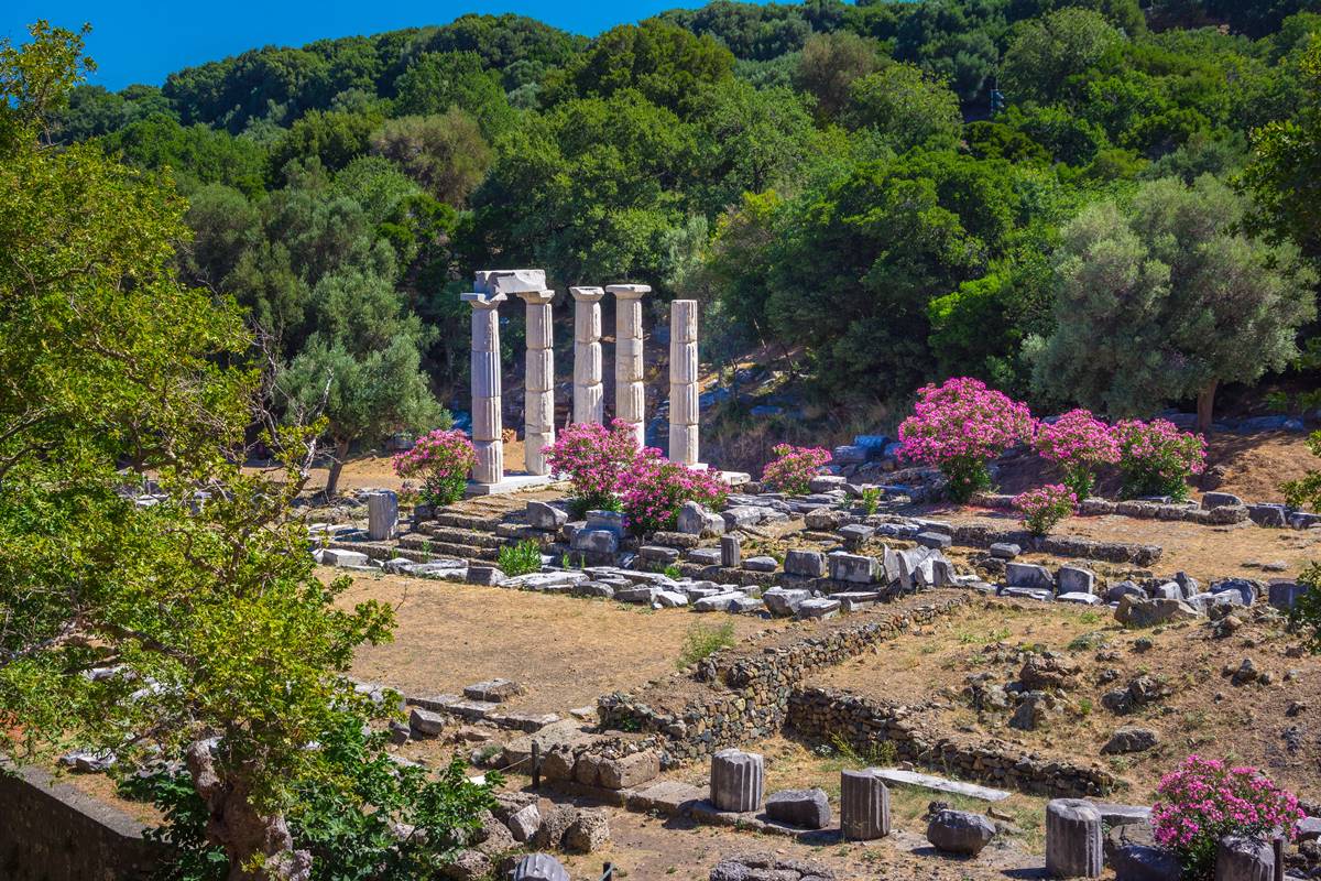 Grčko ostrvo na kom živi 2.000 ljudi: Da li ste spremni da ovog leta zakoračite u pravi mali raj