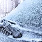 Jednostavan trik za odmrzavanje šoferšajbne (VIDEO)