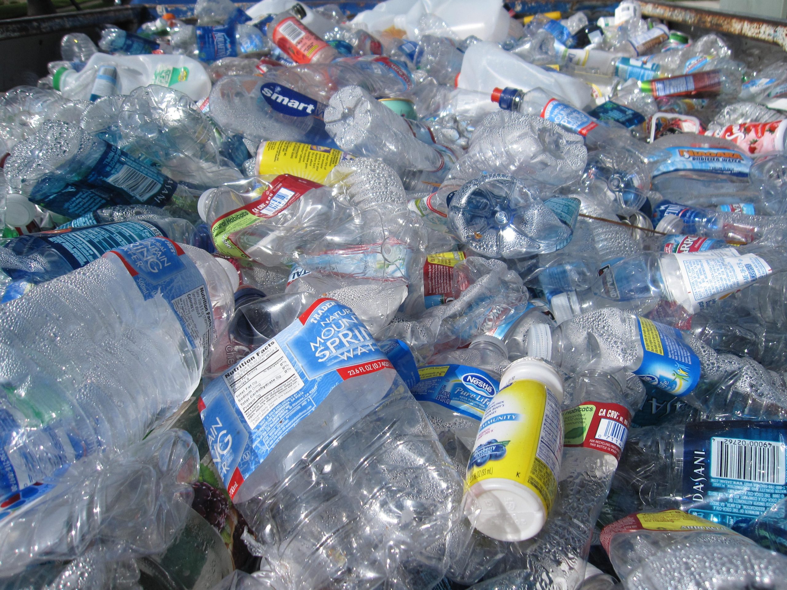 PET, PP, PVC: Šta znače etikete na plastičnim pakovanjima?