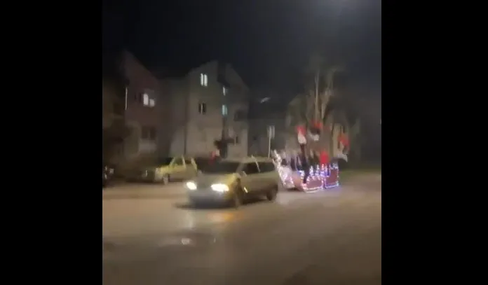 Ekipa iz Zemuna je sinoć proslavila dolazak Božića i svi komentari su slični: "Bože gospode"