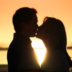 "Srećan Dan zaljubljenih svim muškarcima koji su bili plaćeni da me poljube": Slavna glumica svojom objavom nasmejala Instagram