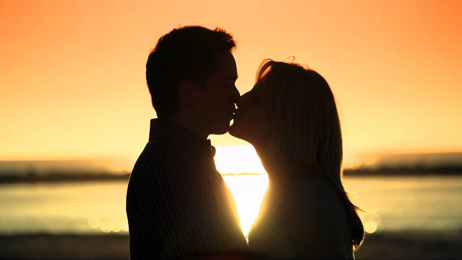 "Srećan Dan zaljubljenih svim muškarcima koji su bili plaćeni da me poljube": Slavna glumica svojom objavom nasmejala Instagram