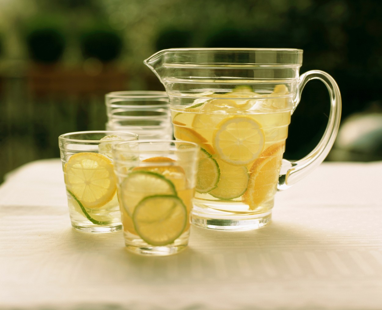 Limun dijeta: Skida kilograme, ali može da uništi zdravlje