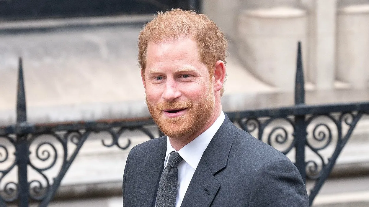 Ogorčeni princ Hari promenio je deci prezimena