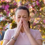Počela sezona polena: Izbegavajte da radite ove stvari ako vam se javlja alergija