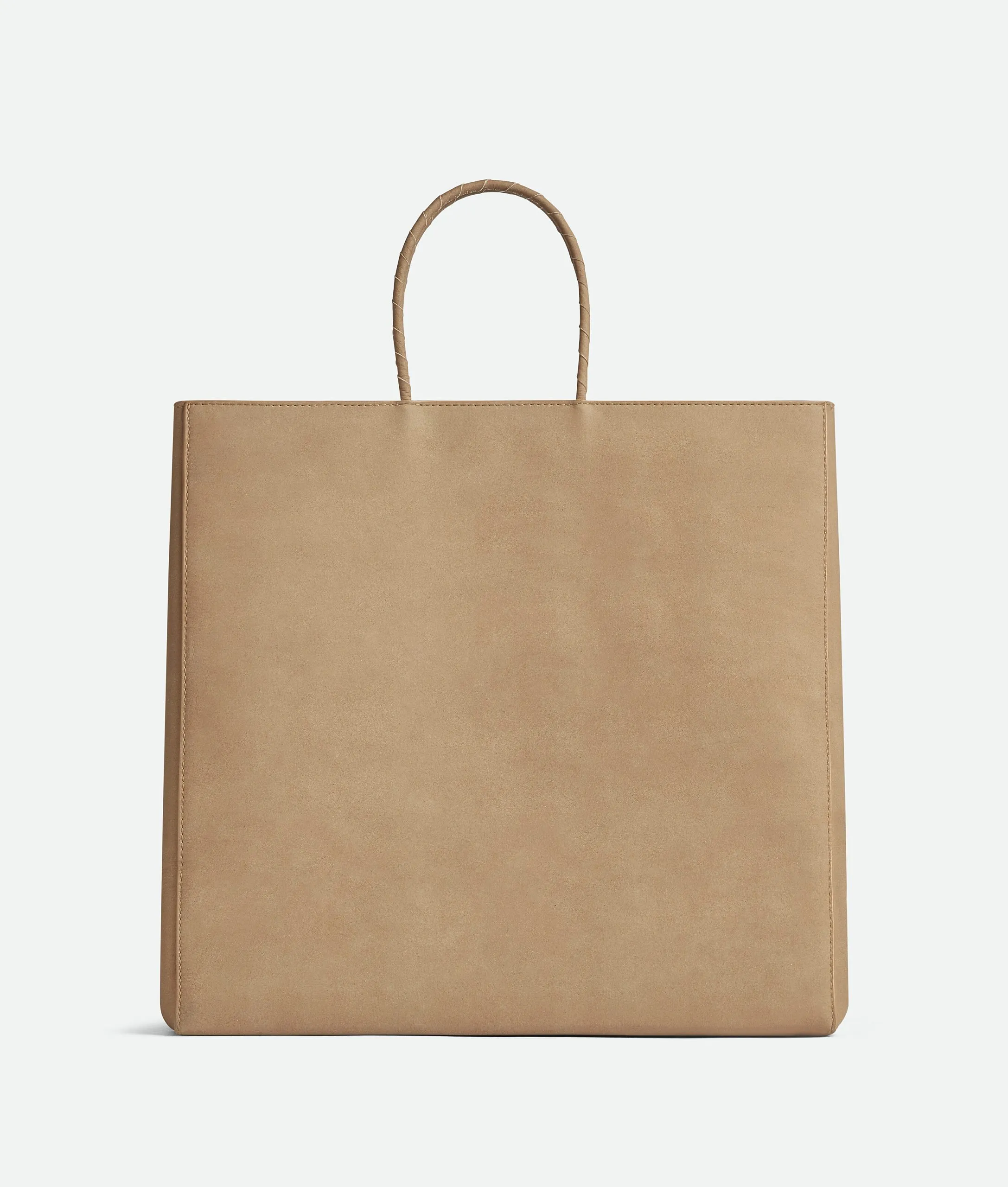 Ova firmirana torba košta 2000 evra, a da li vam je izgled poznat?