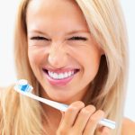 Da li treba da menjate četkicu za zube nakon prehlade: Stomatolozi imaju odgovor