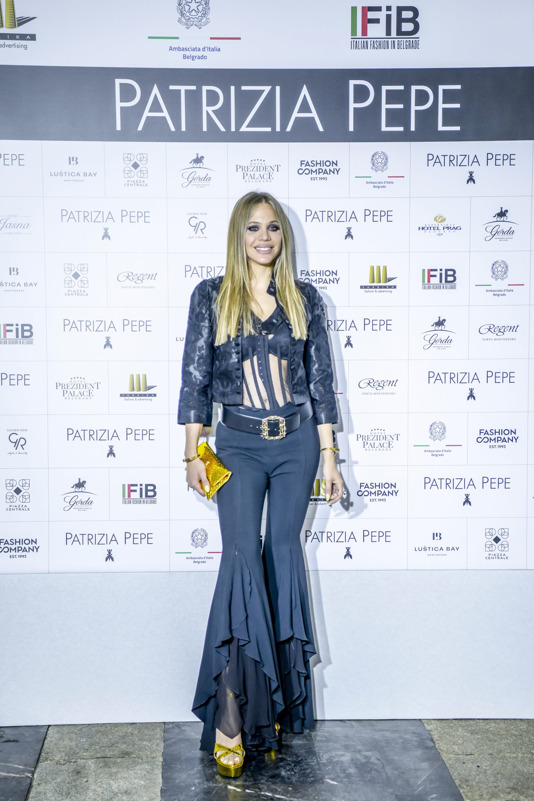 Modna revija Patrizia Pepe u rezidenciji italijanskog ambasadora