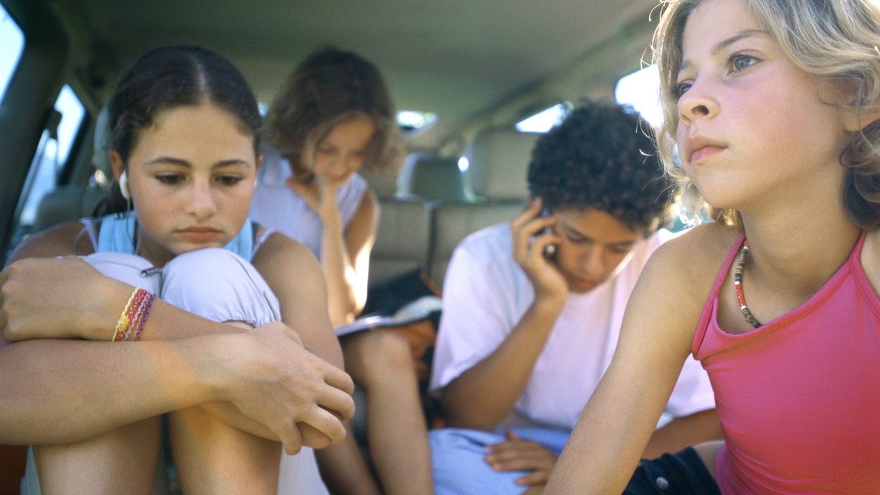 Psiholozi su tinejdžerima oduzeli telefone na 8 sati: Rezultati su poražavajući
