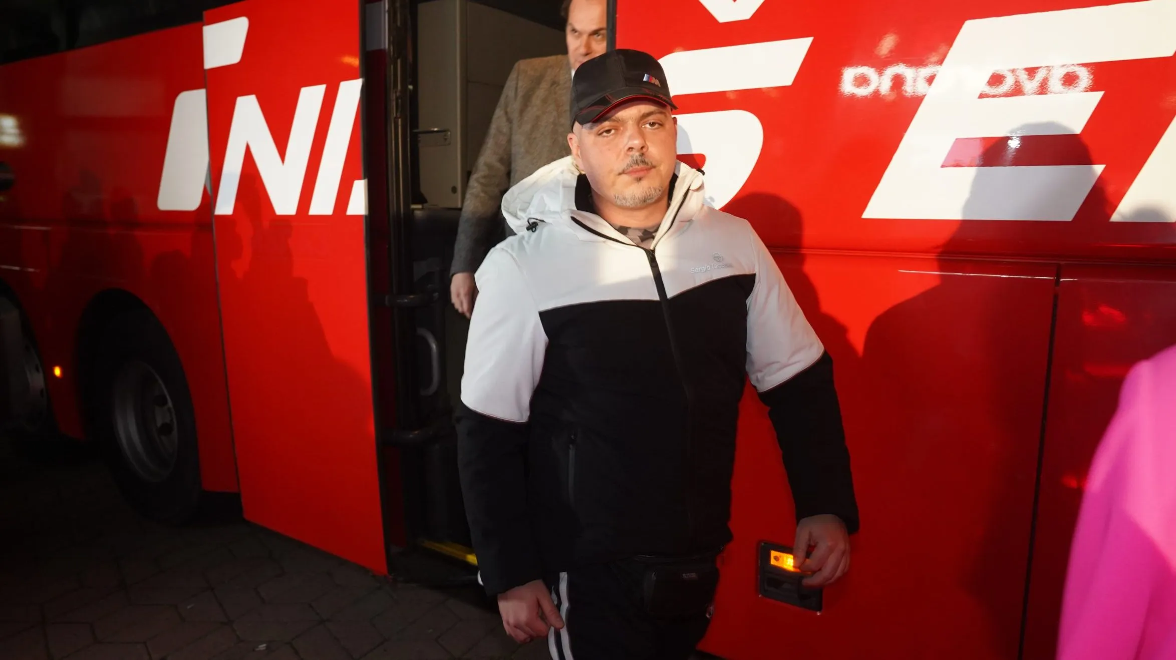 U svetu bitangi koji šamaraju klince zbog limunade, budite Juice: Poznati reaguju zbog incidenta na Kalemegdanu