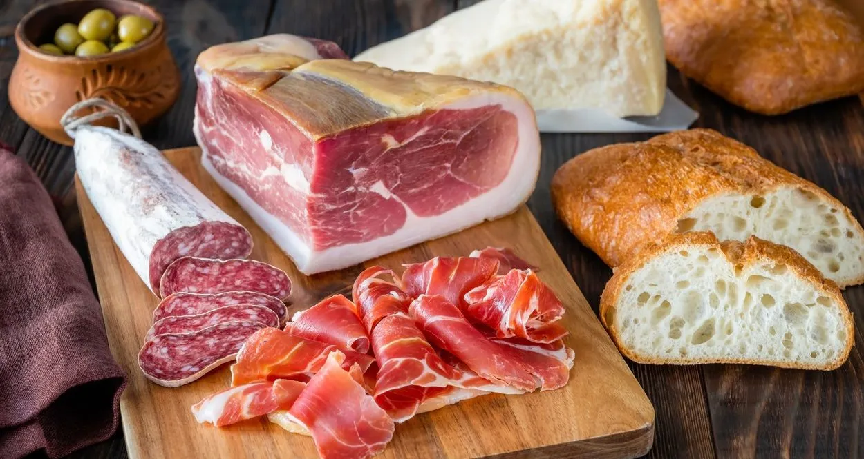 Srbi su drugi na svetu po konzumaciji namirnice koja goji i diže pritisak