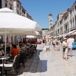 Beograđanin poručio kafu u srcu Dubrovnika - potez konobara je iznenadio i Srbe i Hrvate