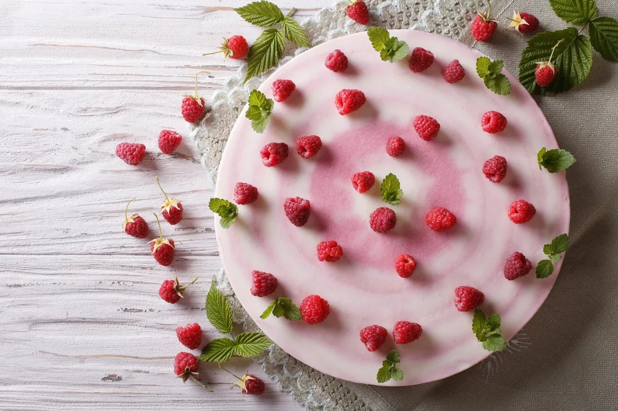 Slatko osveženje u obliku sladoled-torte: Letnji dezert za koji vam treba samo 20 minuta