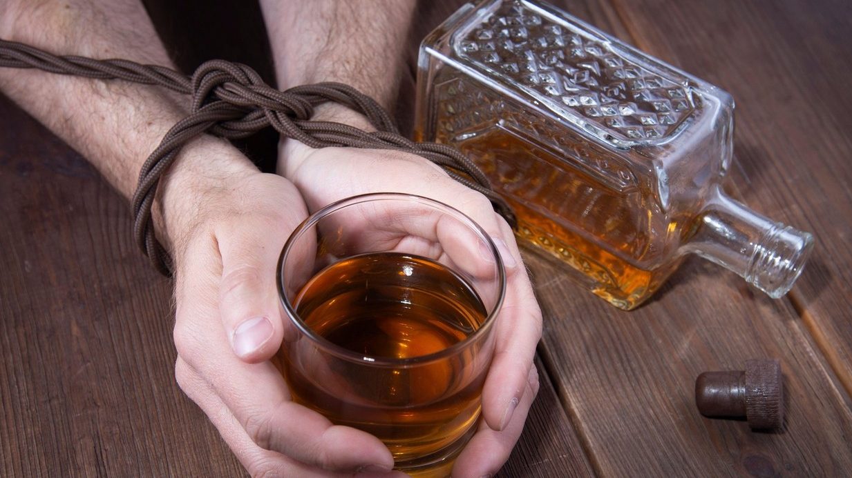 Naučnicima je lek za alkoholizam na dohvat ruke: Evo o čemu se radi