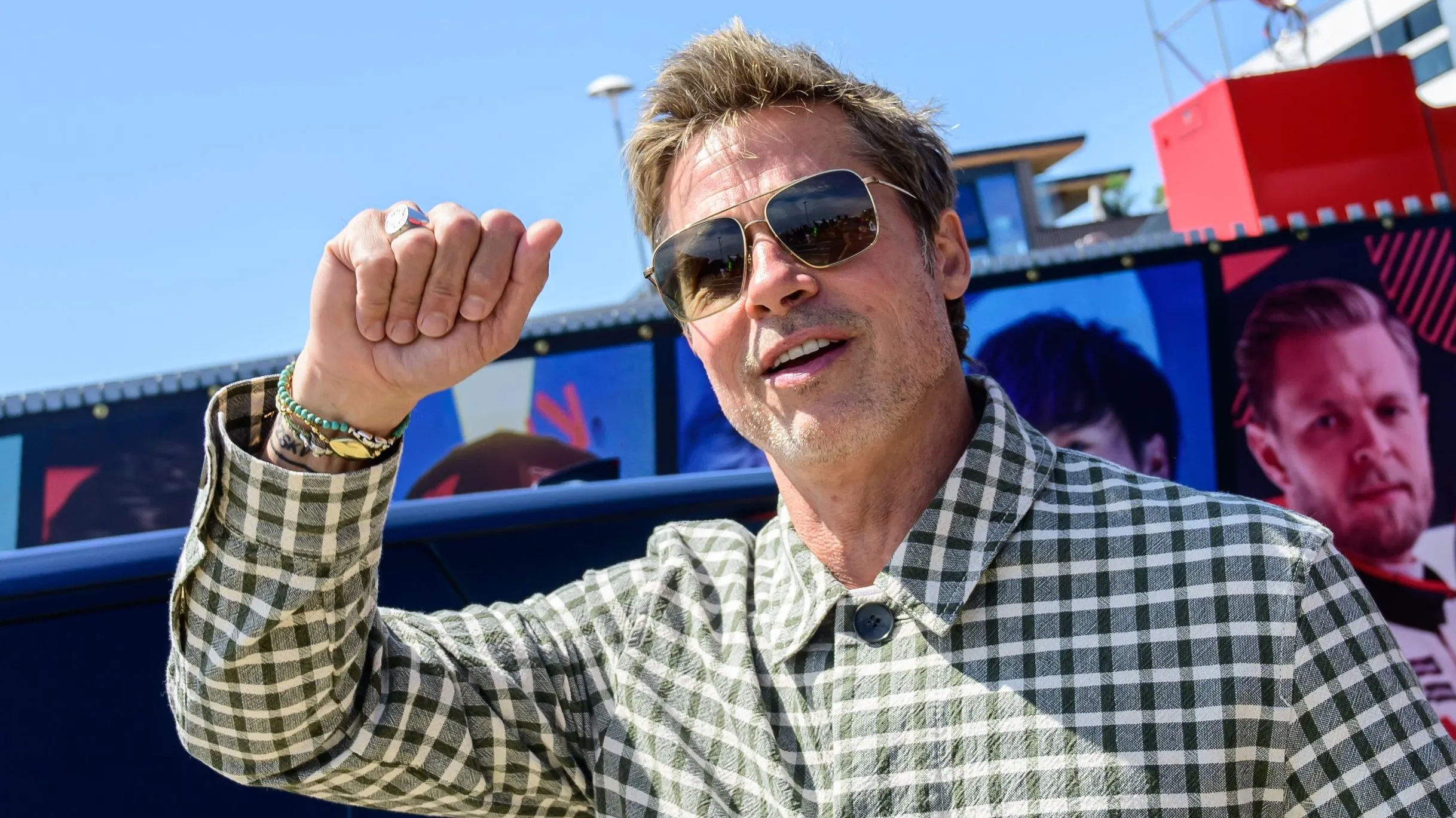 Najzgodniji frajer današnjice javno progovorio o zavisnosti i podržao gorući trend na TikToku