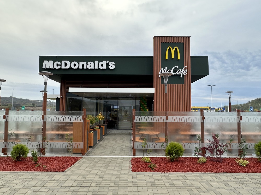 McDonald’s otvorio novi restoran u AVA Shopping Parku