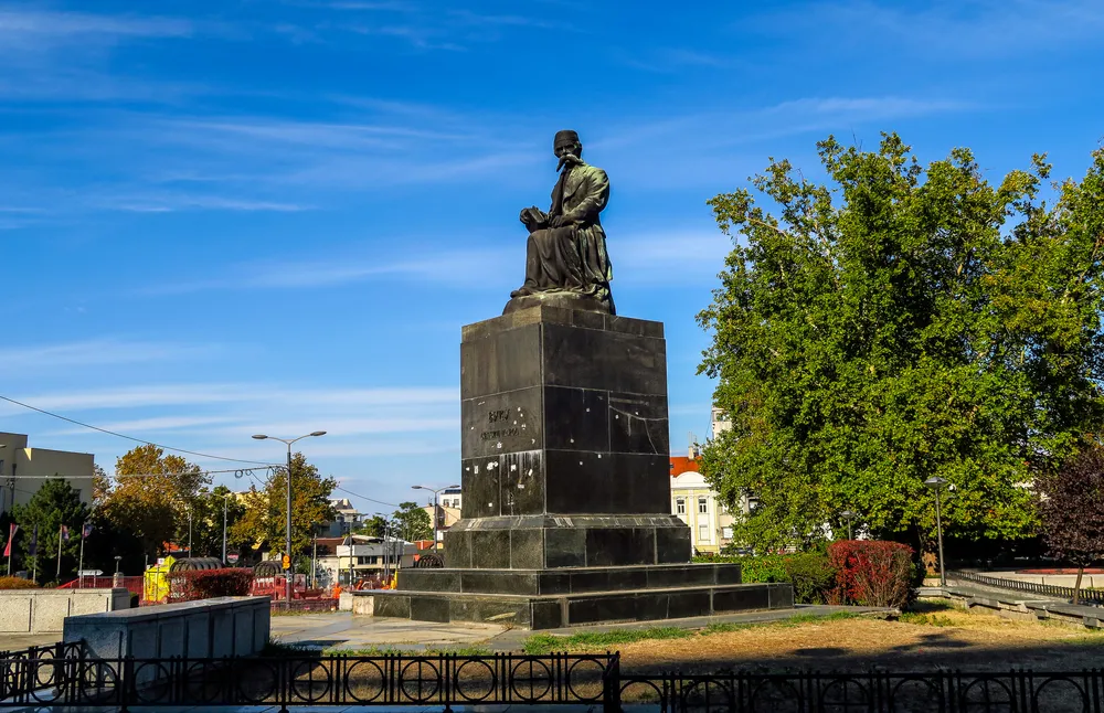 "Šta god su dohvatili, zaraslo u mahovinu": Prizor iz podzemne stanice Vukov spomenik izaziva i strah i bes