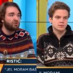 Džemper revolucija: Otkrili smo zašto svi bruje o šarenim džemperima i zašto se nose baš u decembru
