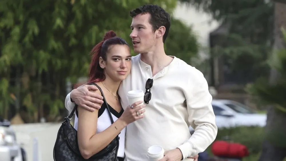 Dua Lipa nosi omražene cipele od 600 evra koje su bile najveći trend sezone