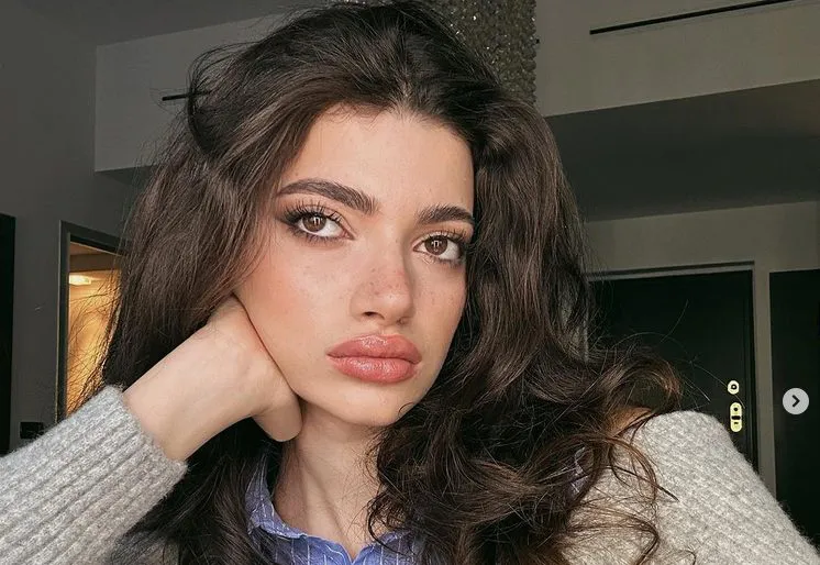 Italijanska influenserka pokazala kako se šminkaju devojke sa Balkana: Glavni uzor bile su joj Anja Bla i Ema Radujko