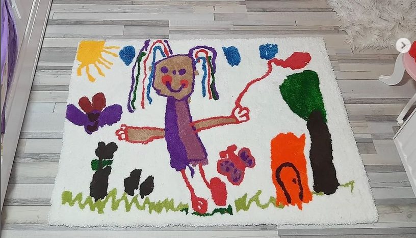Deca nacrtaju, a Stefana napravi: Ovako nastaju najlepši vuneni tepisi, a sve je počelo od želje jedne devojčice
