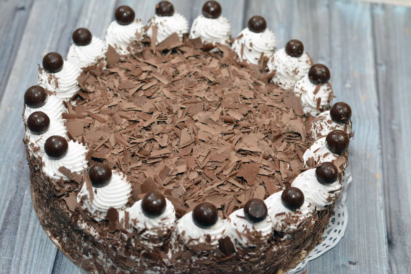 Recept za posnu kinder tortu: Neodoljiv ukus koji niste u skorije vreme probali