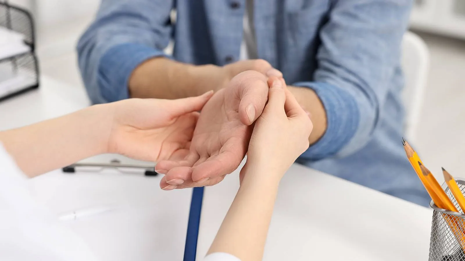 Ove promene na dlanovima, noktima i rukama mogu biti simptomi ozbiljnih bolesti