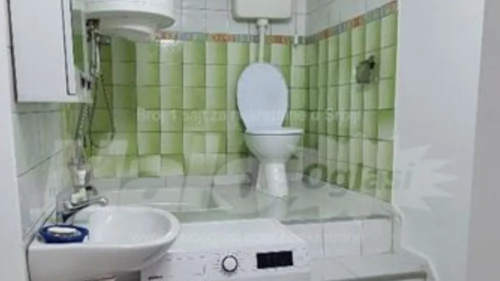 Na wc šolju mogu samo niži od metar i po: Ovo je najbezobrazniji oglas za stan u Beogradu