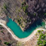 Da li ste čuli za "slučajni biser" Srednje Bosne? Neverovatne tirkizne nijanse jezera nastalog za par sati