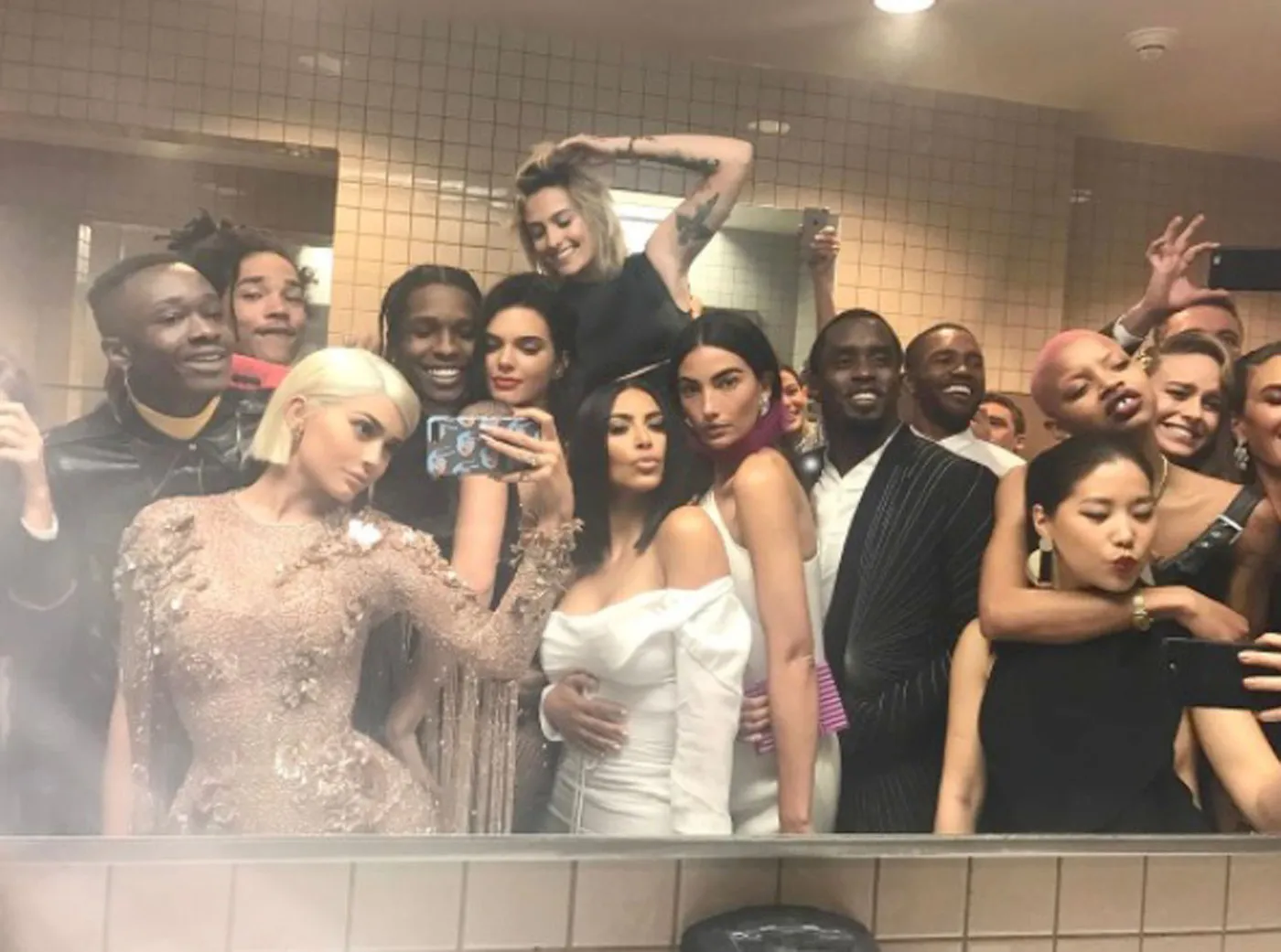 Bliži se Met Gala, ovo su sve tajne prestižnog događaja: Na meniju ne sme da bude peršun, a cena ulaza - paprena