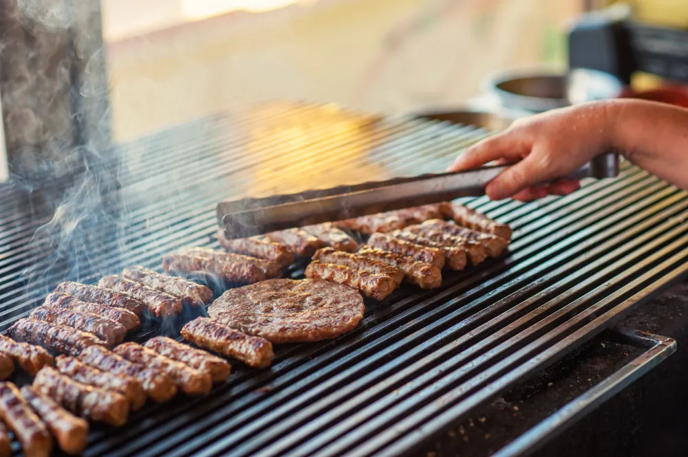 Tajna najboljih ćevapa i pljeskavica: Ovo je savršena razmera mesa i začina