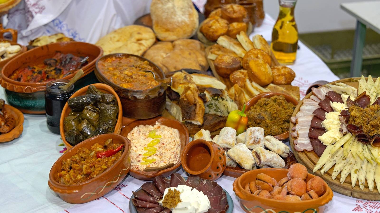 Taste Atlas objavio listu "najgorih srpskih jela", a prvo mesto ne zauzimaju pihtije
