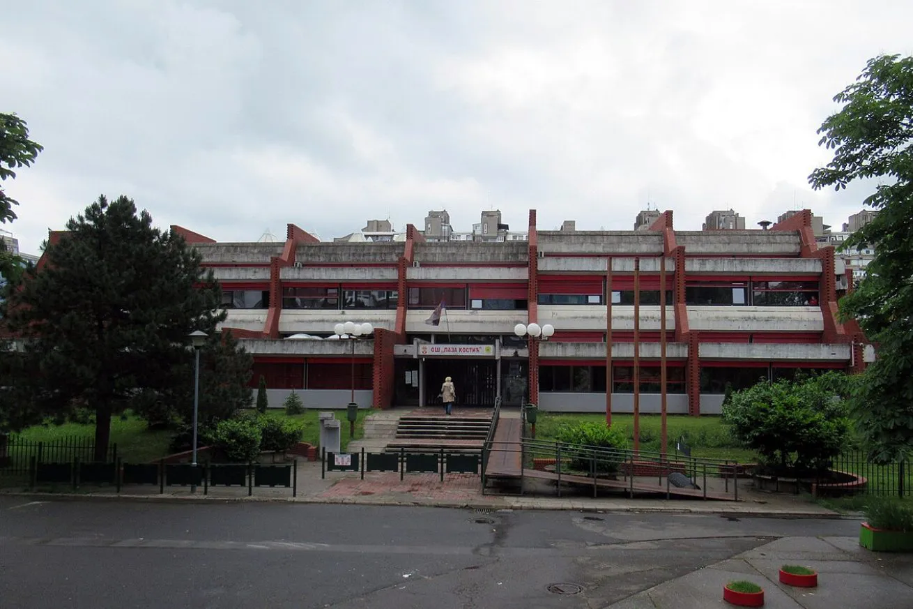 Preminuo je čika Stole, prodavac pljeskavica kod škole u bloku 23: Gest đaka je nešto najlepše što ćete videti danas