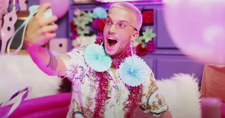 Fanovi Evrovizije masovno komentarišu pesmu koju je Baby Lasagna objavio krajem 2023: "Talenat svetskih razmera"