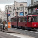 Mladić iz tramvaja koji je ispao iz šina postao hit na mrežama: "Šmeker se rađa"