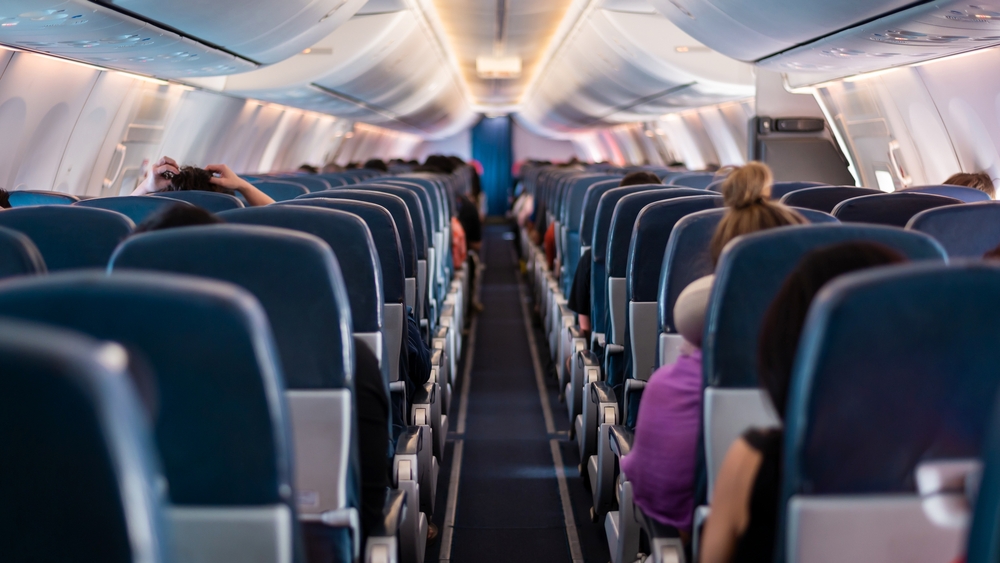 Tajna funkcija malih trouglića u avionu: Stoje samo kod posebnih sedišta, a malo ljudi zna zašto