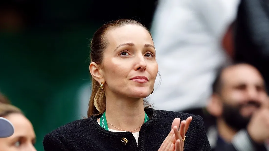 Jelena Đoković bodrila muža u sakou koji će biti vrući trend ove jeseni: Izgleda luksuzno, a veoma je praktičan