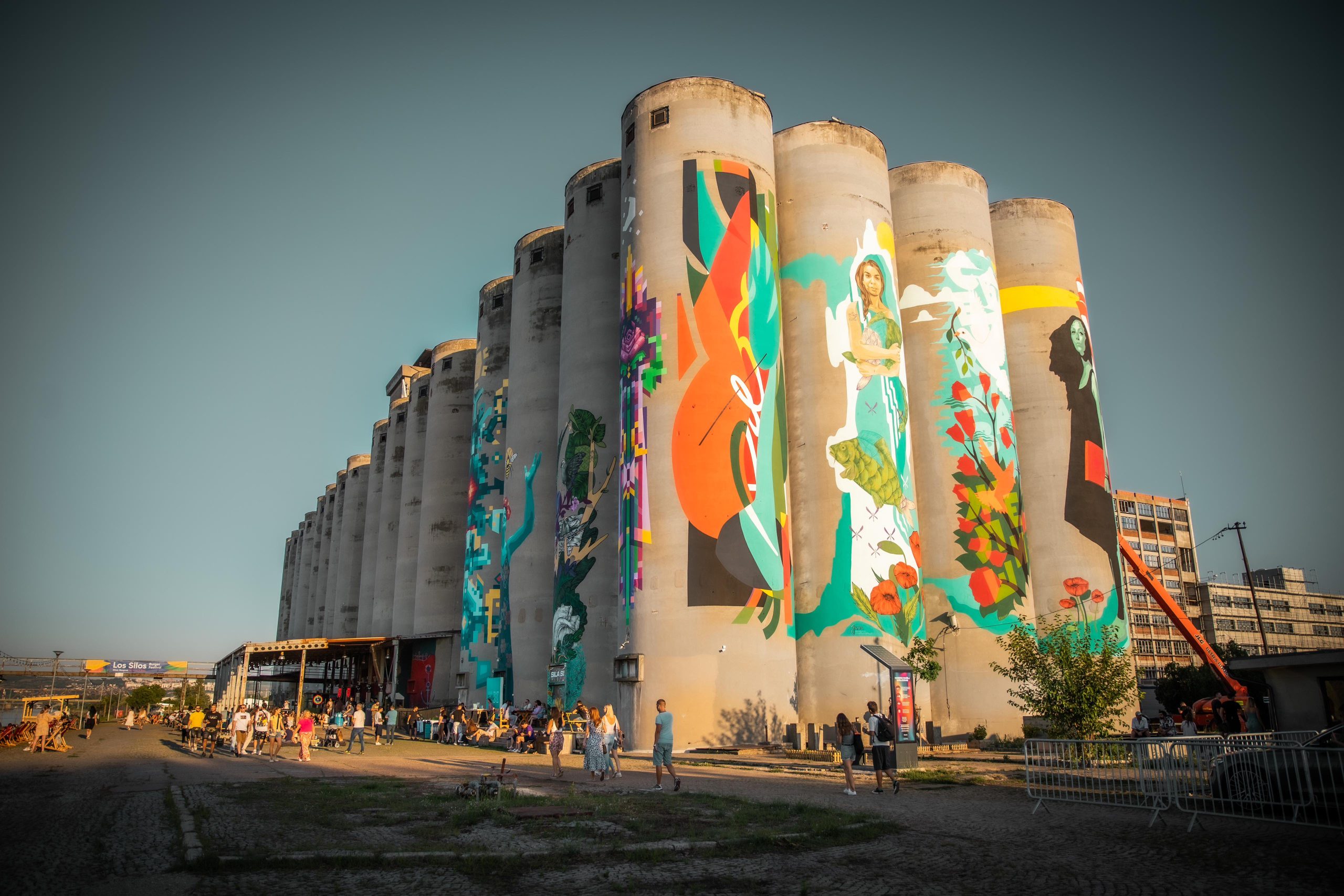 Beograd dobija fabriku kulture u Silosima, a u okviru kulturne razmene sa Barselonom i novi mural španskog umetnika!