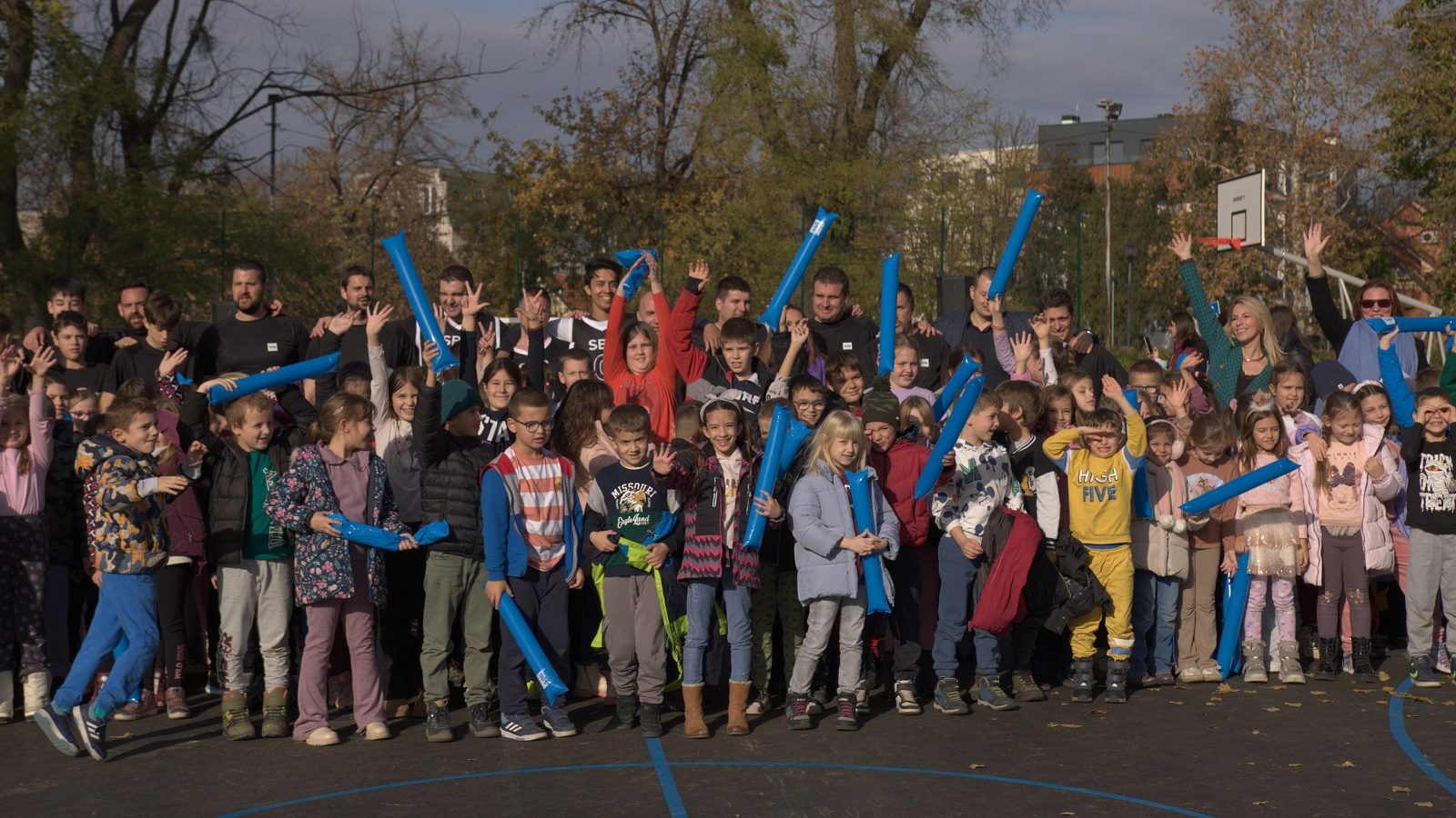 SBB fondacija donira sportski teren školi u Zemunu