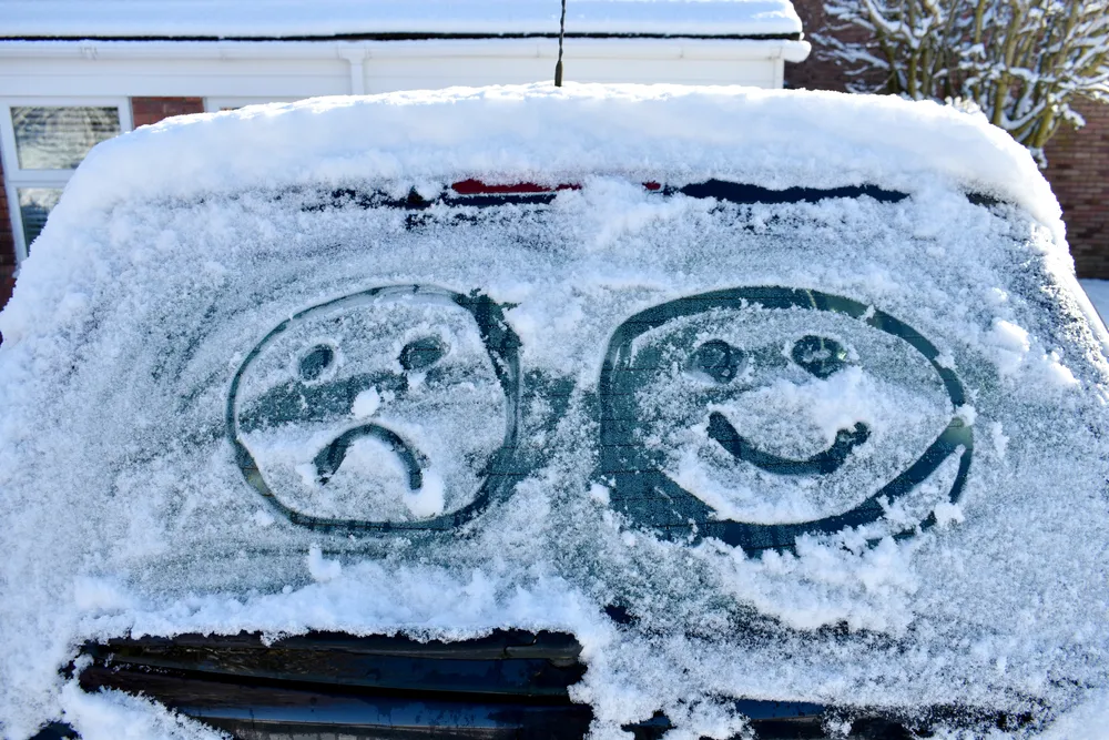Mnogi na ovaj način nesvesno uništavaju auto: Da li je bolje pričekati da se motor zagreje ili krenuti odmah?