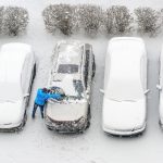 Mnogi na ovaj način nesvesno uništavaju auto: Da li je bolje pričekati da se motor zagreje ili krenuti odmah?