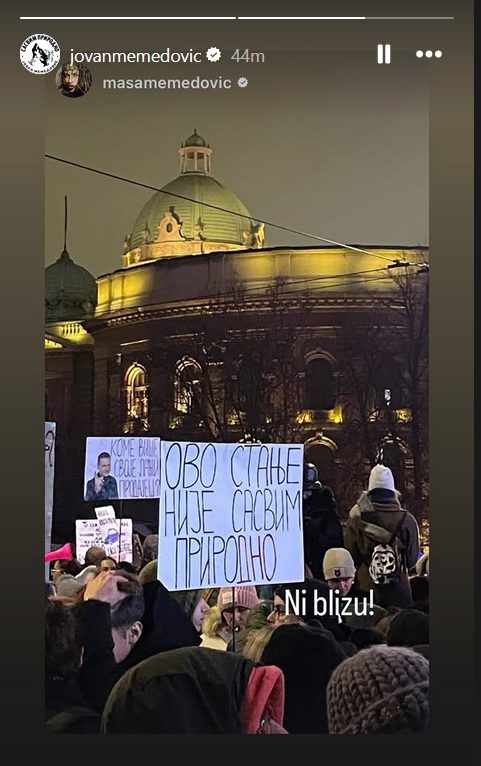 Jovan Memedović podelio fotografiju sa protesta: "Ovo stanje nije sasvim prirodno"