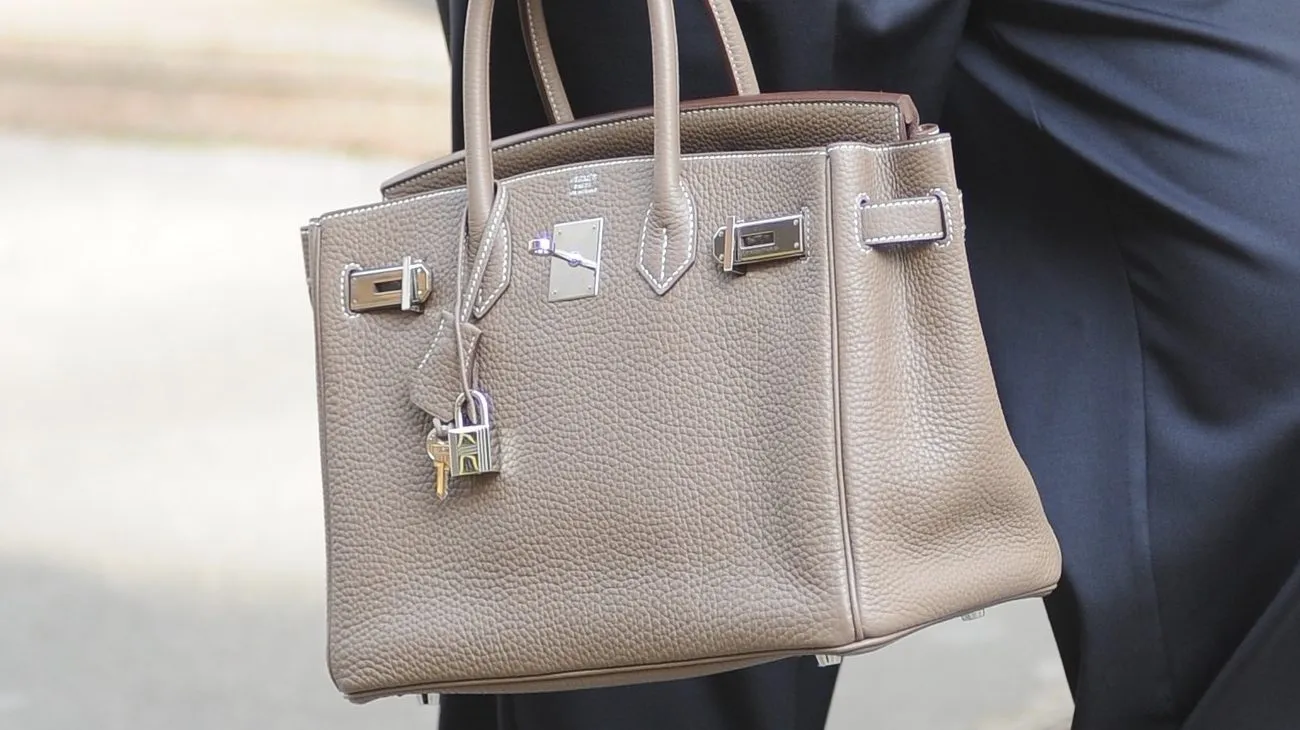 Luksuzna moda i održivost: Skriveni troškovi glamura uz lažni sjaj brendova ekstremno visokih cena