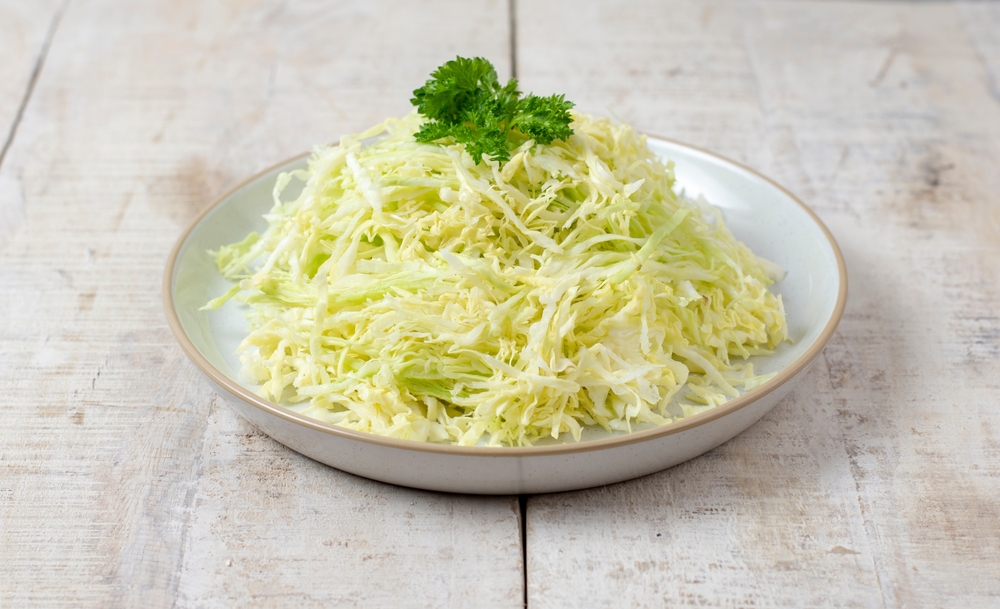 Trik iz restorana za najukusniju kupus salatu: Caka je u jednom sastojku