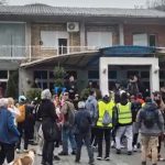 Vlasnik kafane oterao studente pešake: Nema ni pića, hrane ni toaleta ni kada plate