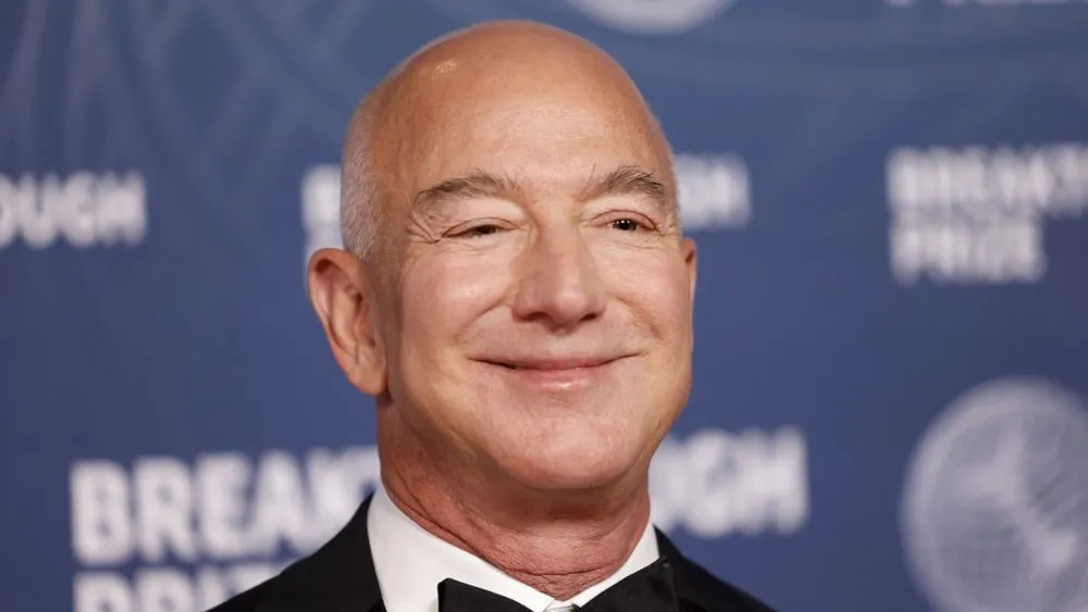 džef bezos